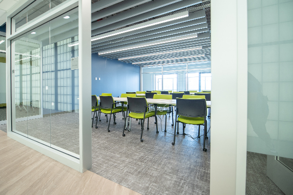 Science Library 5th Floor Semi-enclosed Study Space